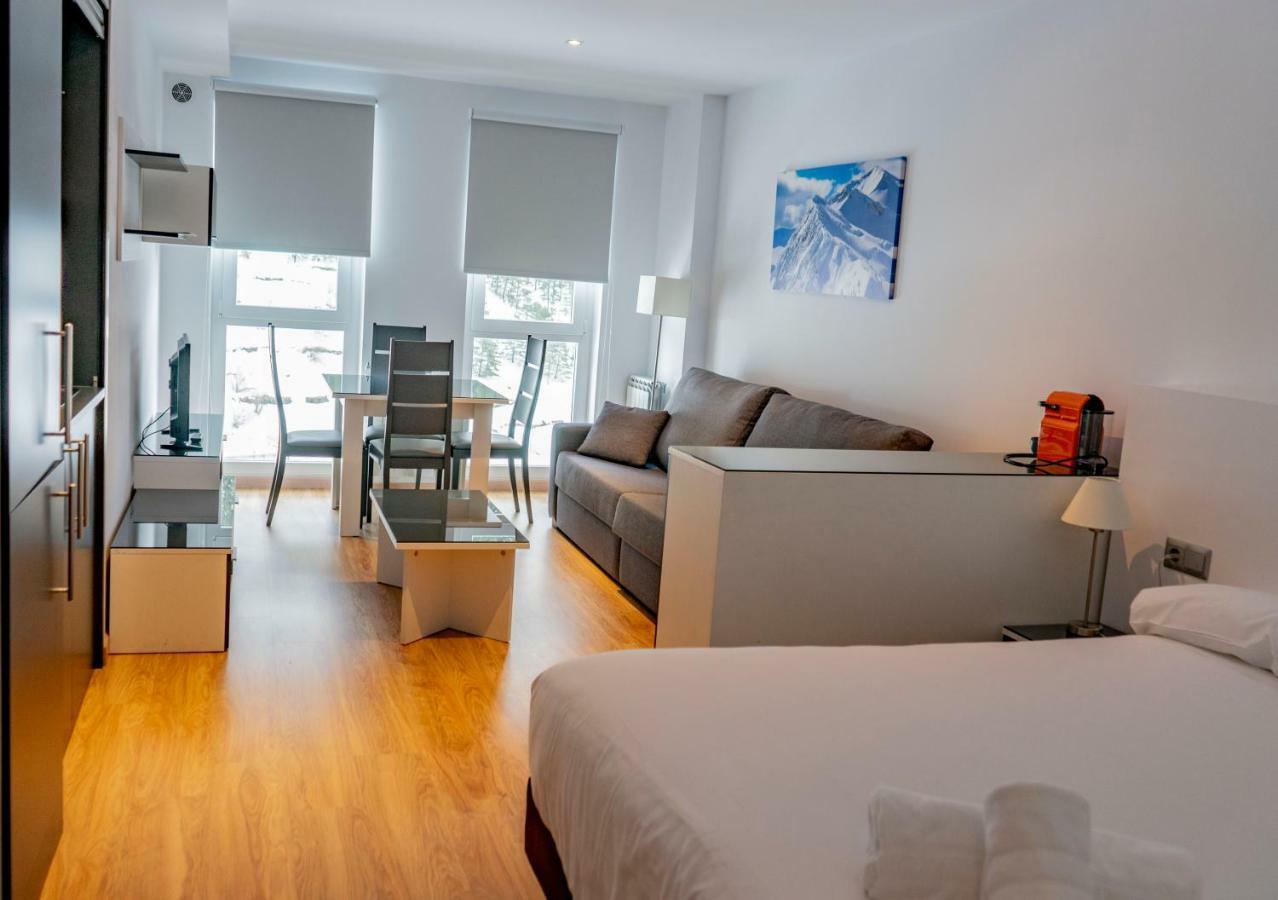 Luxury The Lodge Arinsal Ribasol Park المظهر الخارجي الصورة
